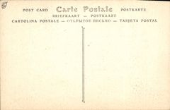 CPA Museon arlaten Drapeaux de corporations et bannieres religieuses 