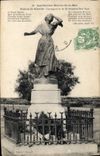 CPA Les Sts Maries de la Mer Statue de Mireille 