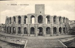 CPA Arles Les Arenes 