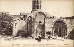 CPA Arles Chapelle des Alyscamps XI siecle Renaissance 