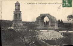 CPA St Remy Arc de Triomphe et Mausolee Romains 