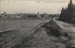 CPA Arles Vue generale prise de Trinquetaille 