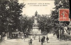 CPA Marseille Allees de Meilhan et le monument des Mobiles 