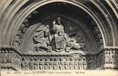 CPA Arles Tympan du potail de l'eglise Saint Trophime 