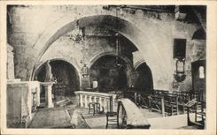 CPA Les Baux interieur de l'eglise St Vincent contenant des vestiges des X XII XIV XV et XVI siecle 