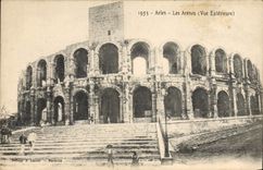 CPA Arles les Arenes vue exterieure 