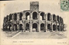 CPA Arles vue exterieure des Arenes 