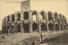 CPA Arles les Arenes 