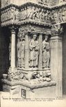 CPA Musee de Sculpture comparee Eglise Saint Trophime a Arles Angle gauche du portail central XII si