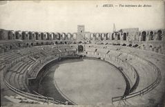 CPA Arles vue interieure des Arenes 