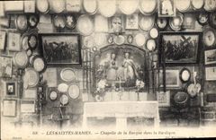 CPA Les Saintes Maries Chapelle de la Barque dans la Basilique 