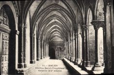CPA Arles Cloitre Saint Trophime Galerie XV siecle 