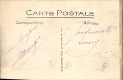 CPA Arles Un coin du Theatre Antique Colonnes