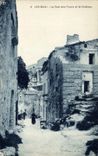 CPA Les Baux La Rue des Fours et le Chateau 