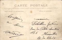 CPA Portail de l'Eglise Saint-Trophine (XII siecle)
