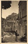 CPA La rue des Fours et le Château Les Baux