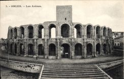 CPA Arles - Les Arenes