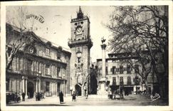 CPA Aix en Provence La place de l'Hotel de Ville et la Beffroi (XV siecle)