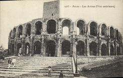 CPA Les Arenes Vue exterieure Arles