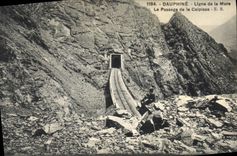 CPA Dauphine Ligne de la Mure Le Passage de la Calpisse