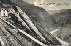 CPA Dauphine Ligne de la Mure. Passage de la Rivoire et le Mont Aiguille