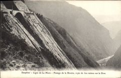 CPA Dauphine Ligne de la Mure Passage de la Rivoire sur le Drac