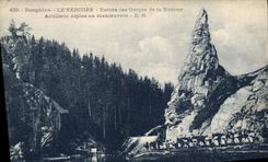 CPA Le Vercors Entree des Gorges de la Bourne Artillerie en manœuvres Chasseurs Alpins Militaria