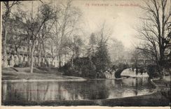 CPA Toulouse Au Jardin Royal