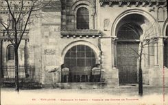 CPA Basilique St Semin Tombeau des Comtes de Toulouse