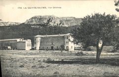 CPA La Sainte Baume Vue generale