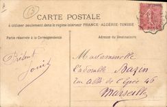 CPA Chaine de la La Sainte Baume et le Plateau du Plan d'Aups Moutons Femme