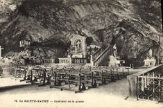 CPA La Sainte Baume Interieur de la Grotte