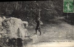 CPA La Sainte Baume La Fontaine de Nans