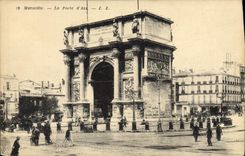 CPA Marseille La Porte d'Aix Z Z 