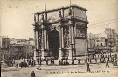 CPA Marseille L'Arc de Triomphe Place d'Aix B R 