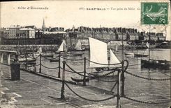CPA Cote d'Emeraude Saint Malo Vue Prise du Mole 