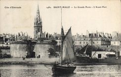 CPA Cote d'Emeraude Saint Malo La Grande Porte l'Avant Port 