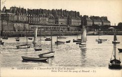 CPA Saint Malo L'Avant Port et le Quai de Dinard