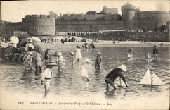CPA Saint Malo La Grande Plage et le Chateau 