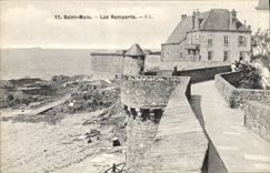 CPA Saint Malo Les Remparts 