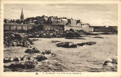 CPA Saint Malo La Ville et les Remparts 