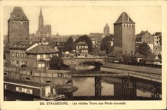 CPA Strasbourg Les vieilles Tours aux Ponts couverts 