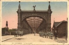 CPA Strasbourg Le Pont de Kehl Soldats Militaria