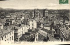 CPA Montpellier Panorama vers la Cathedrale 