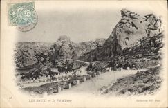 CPA Les Baux Le Val d'Enfer 