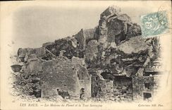 CPA Les Baux Les Maisons du Planet et la Tour Sarrazine 