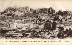 CPA La Provence Les Baux Vue generale prise du Plateau de Costa Pera 