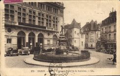 CPA Dijon Place Francois Rude et la fontaine 