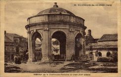 CPA Villeneuve les Avignon (Gard) Interieur de la Chateau Fontaine St Jean (XIVe Siecle)