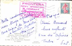 CPA Hendaye (Frontiere Franco Espagnole) La Plage Les 2 Jumeaux Aux Basque La Baie et les 3 couronne